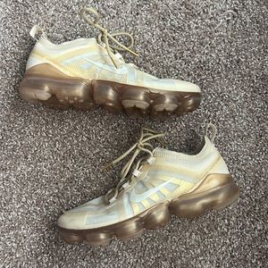 Nike vapor max sneakers